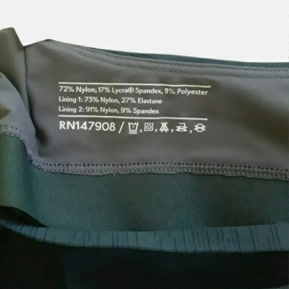 Outdoor Voices Move Free Large Evergreen Racerback Cropped Tank - Picture 6 of 8